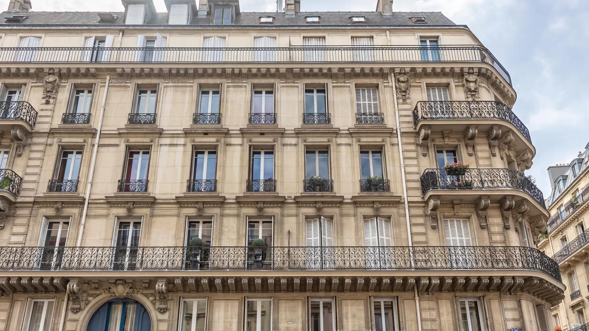 Rue De Rome By Sweett